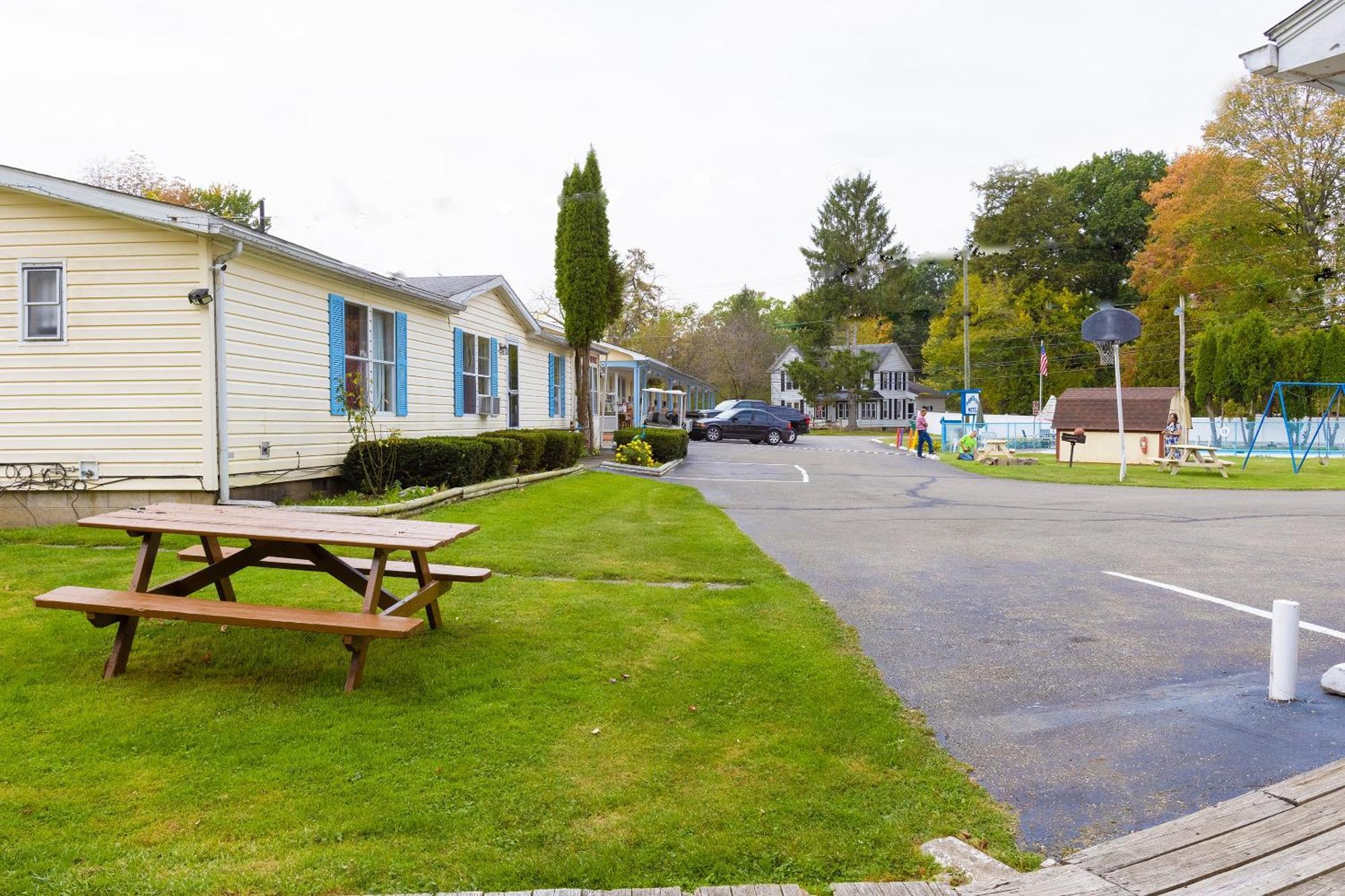 Parkside Motel By Oyo Meadville Conneaut Lake Conneaut Lakeshore 外观 照片