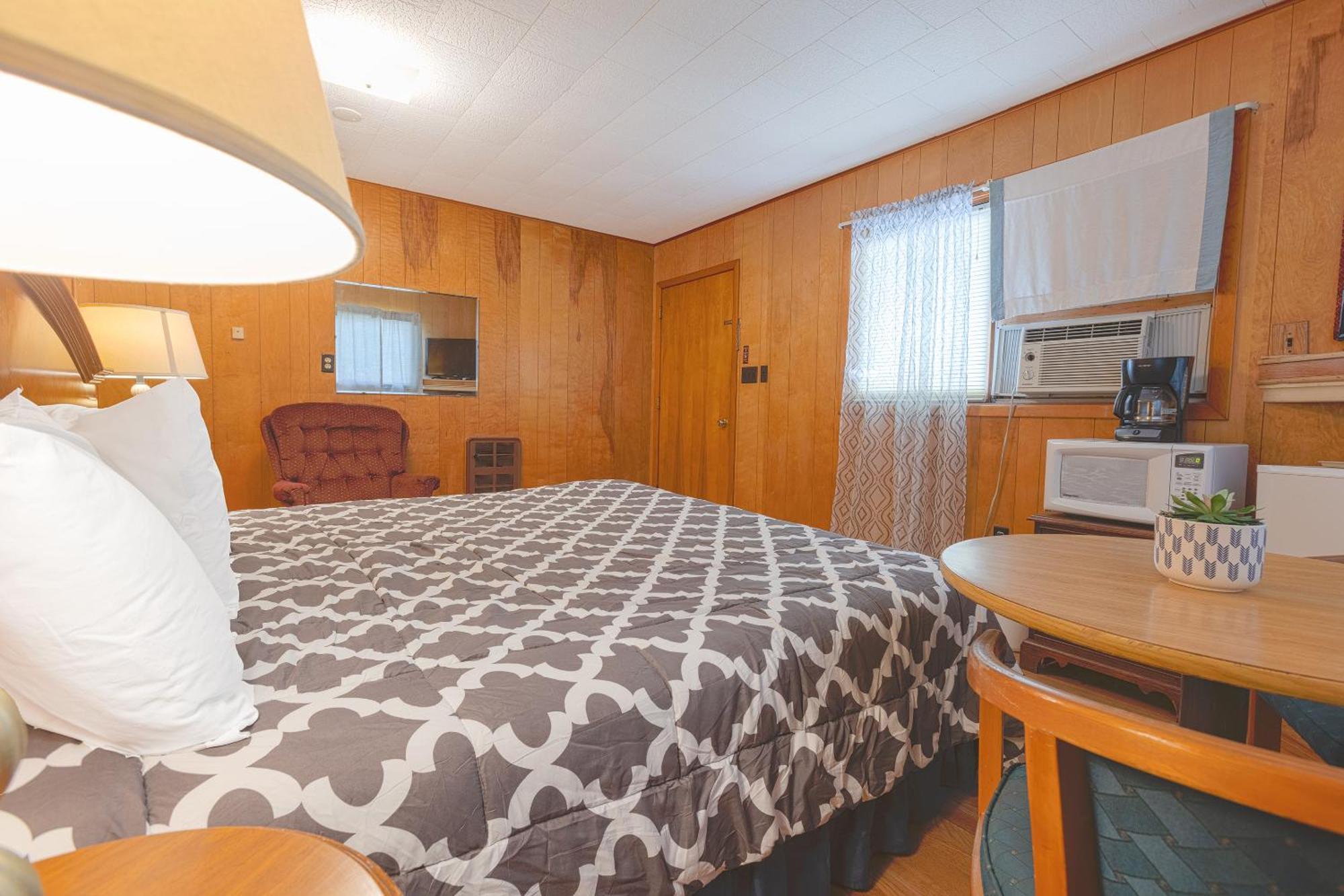Parkside Motel By Oyo Meadville Conneaut Lake Conneaut Lakeshore 外观 照片
